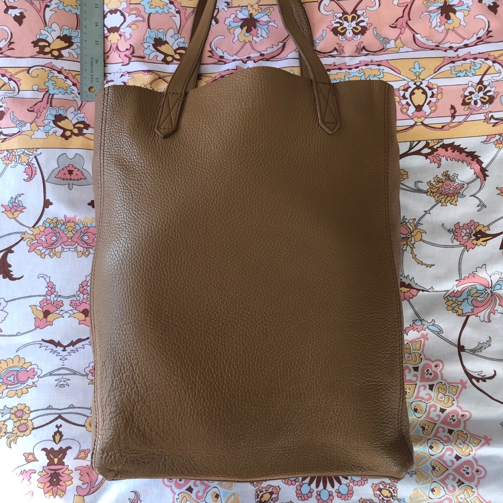 Cuyana Tall Tote